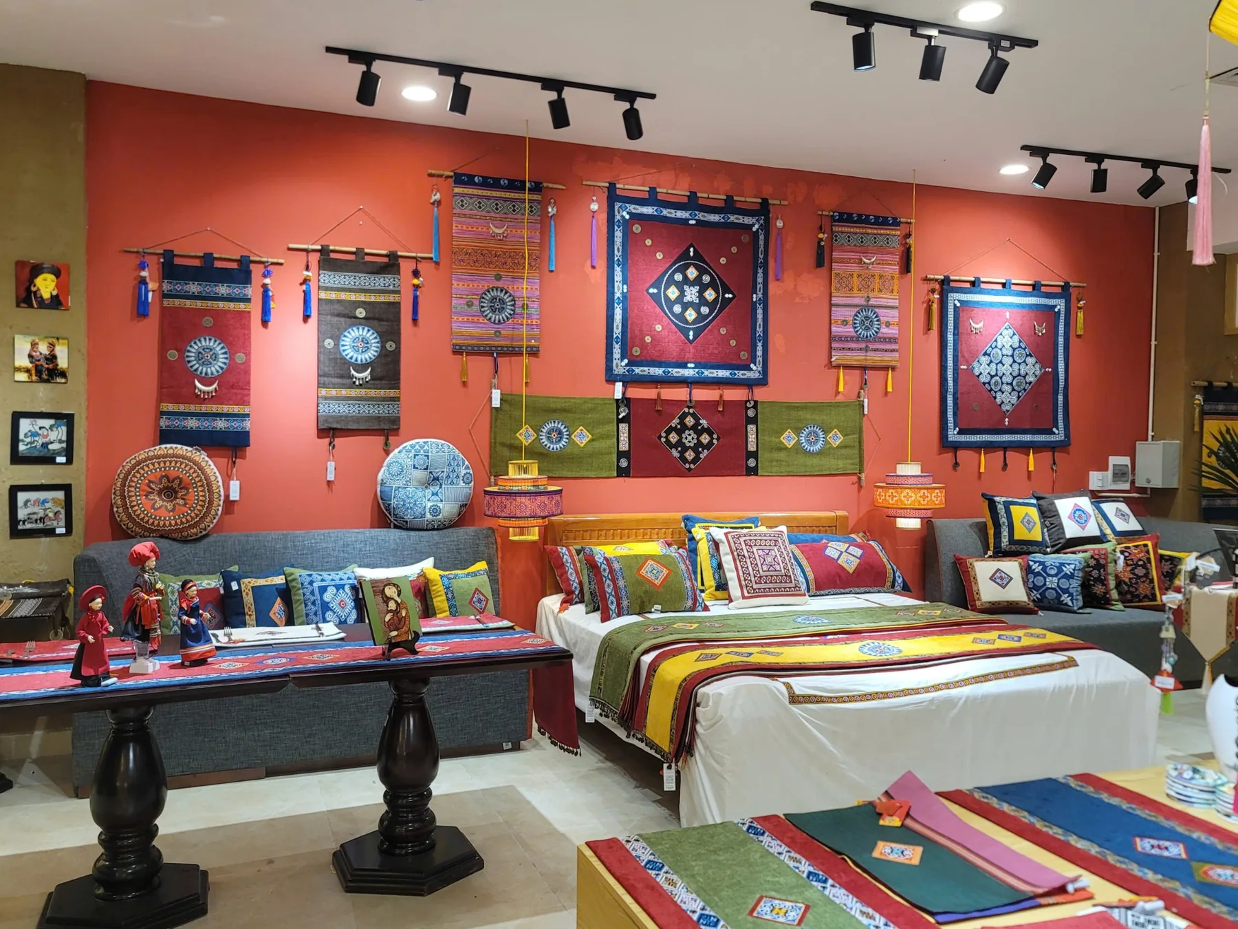 Art Souvenir — SUN PLAZA FANSIPAN — ảnh 02
