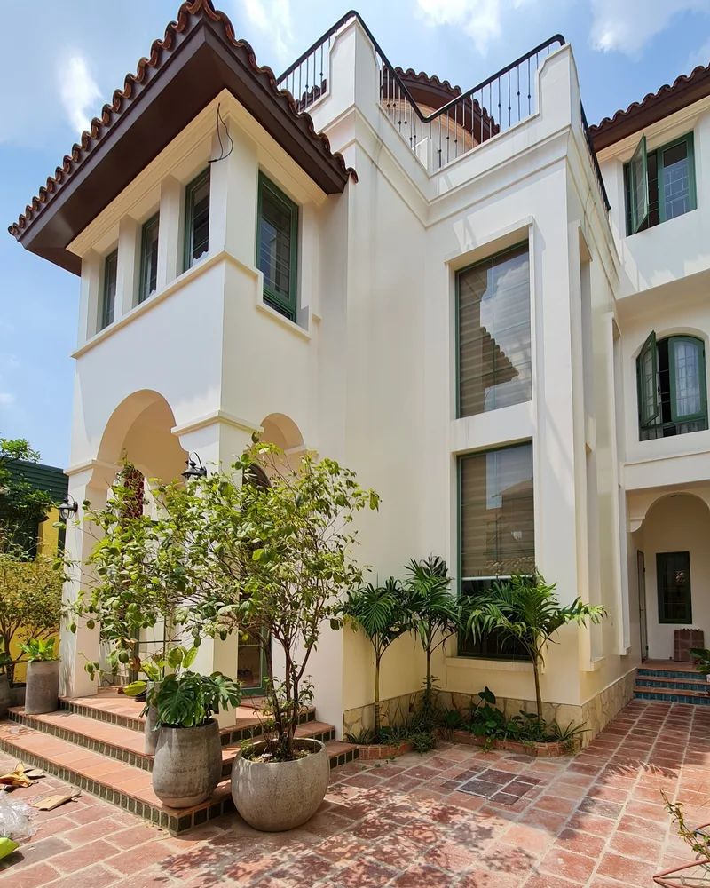 Spanish House